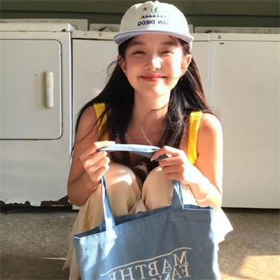 财富、年轻和美貌